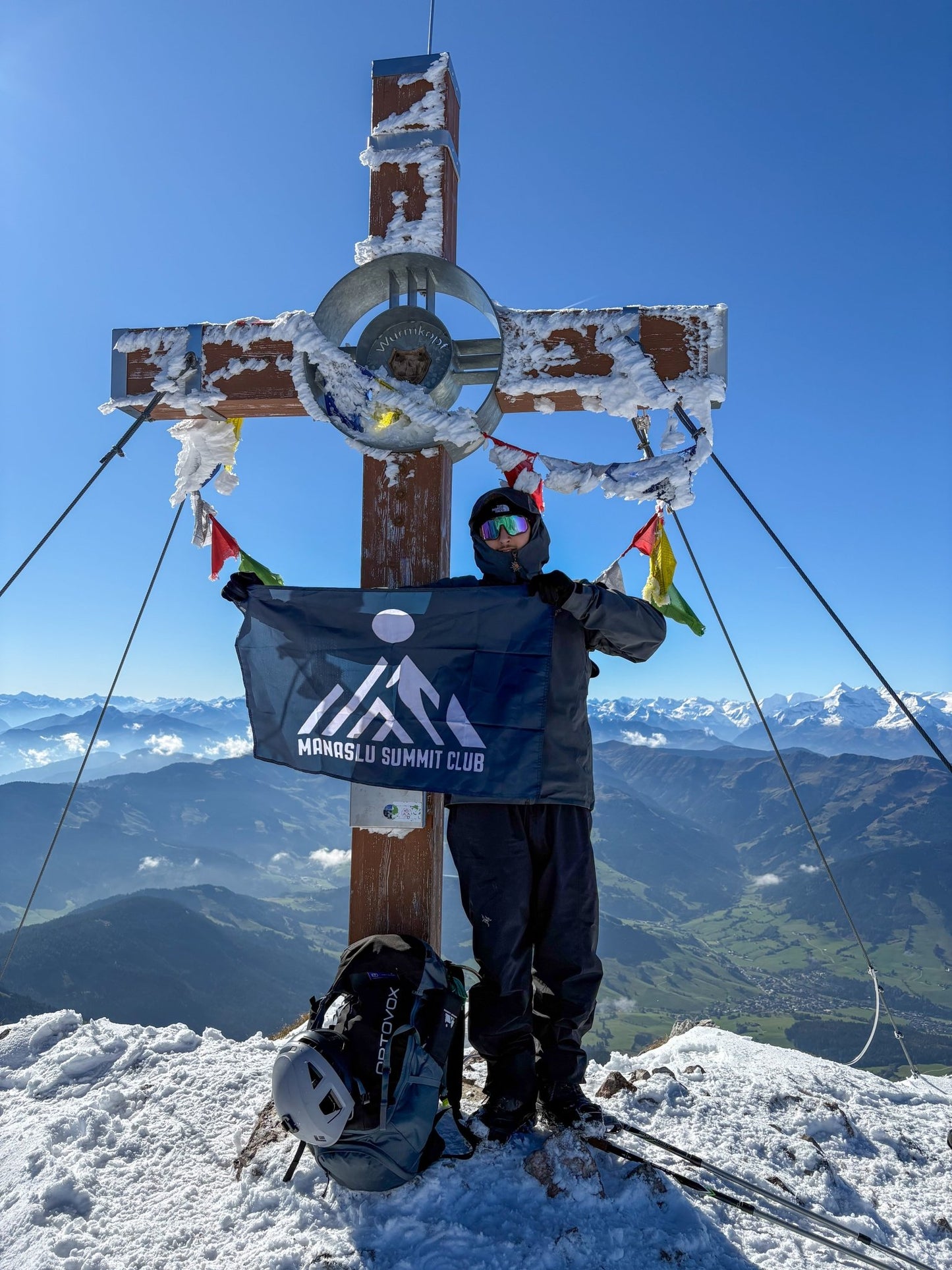 Summit Flag - Manaslu ClothingNavy